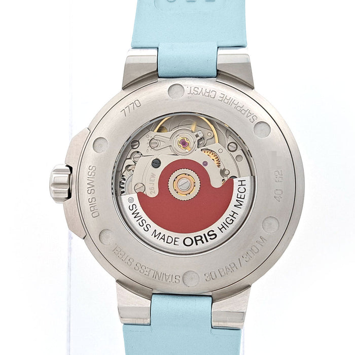 ORIS 
Aquis Date 
With box and warranty card