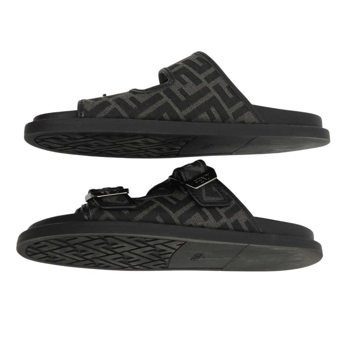 FENDI 
FF柄 ジャカード ファブリック 
ズッカ柄 フィール サンダル