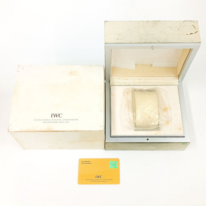 IWC 
Aquatimer Chronograph "Cousteau Divers" 
With box and warranty card