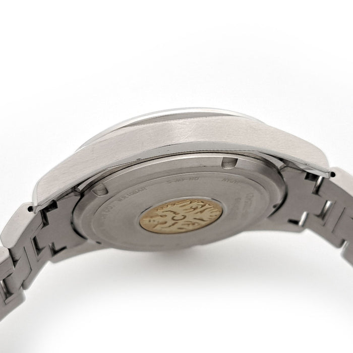 CITIZEN 
Cronomaster Eco-Drive Scarlatto Profondo