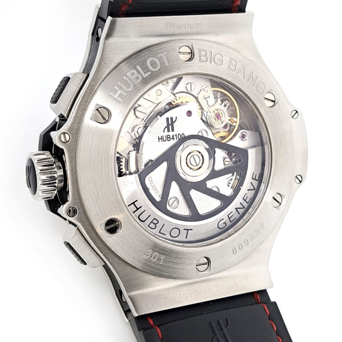 HUBLOT 
Big Bang Steel Diamond 
With Box and Warranty Card