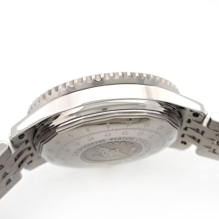 BREITLING 
ナビタイマー　クロノグラフ 
箱ギャラ付