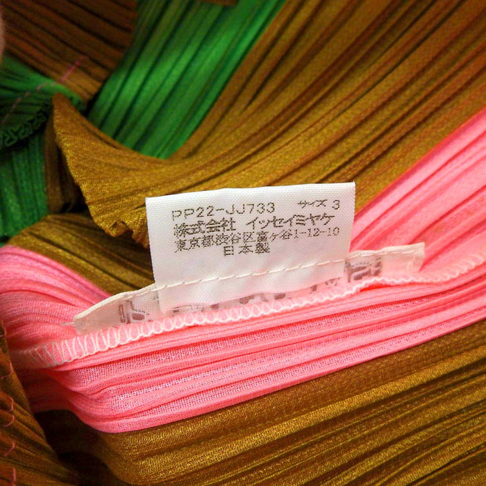 PLEATS PLEASE 
プリーツプリーズ イッセイミヤケ 
Chemise rayée