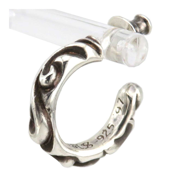 CHROME HEARTS
HOOP SCROLL 1 97 Engraving Silver Oxidized
Scroll Hoop Earring Single Use