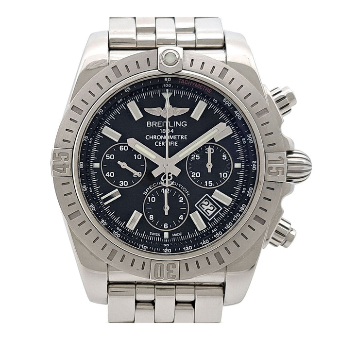 BREITLING
Chronomat 44
With box and warranty card