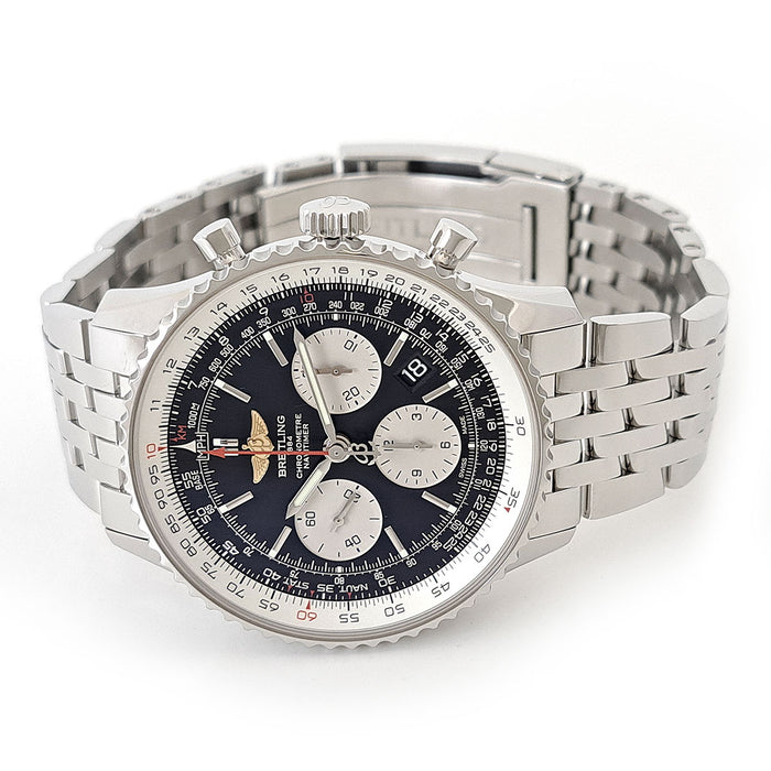 BREITLING 
Navitimer 01 Chronograph 43 Special 
With box and warranty card