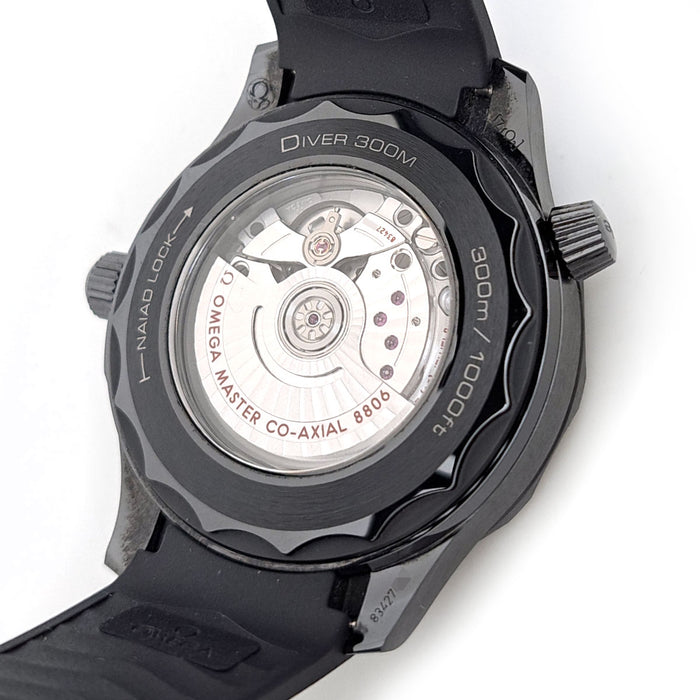 OMEGA 
Seamaster Diver 300M 
Con scatola e garanzia