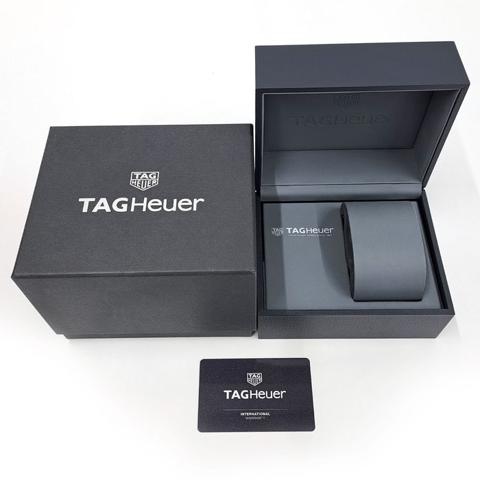 TAG HEUER
Carrera
With box and warranty card