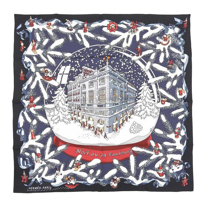 HERMES
Silk Large Winter Snow Dome
Carré 90 Noel au 24 Faubourg Scarf
Christmas at 24 Faubourg Street