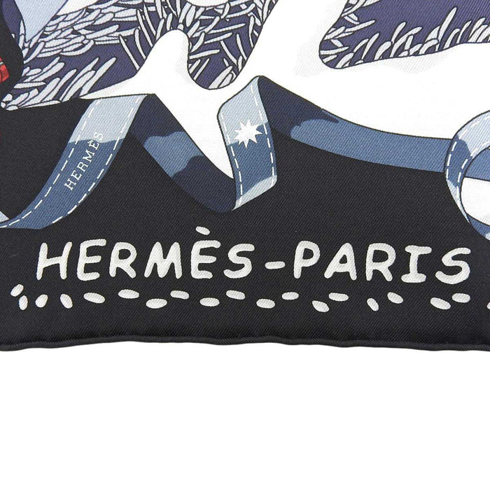 HERMES
Silk Large Winter Snow Dome
Carré 90 Noel au 24 Faubourg Scarf
Christmas at 24 Faubourg Street
