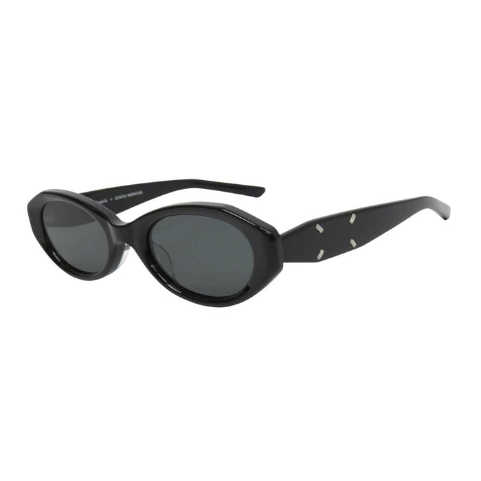 Maison Margiela 
× Gentle Monster forma ovale 
× GENTLE MONSTER collaborazione occhiali da sole