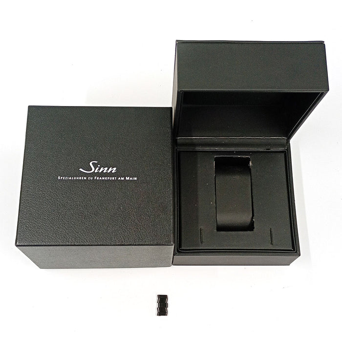 Sinn 
900 Flieger Chronograph Overhauled 
Box