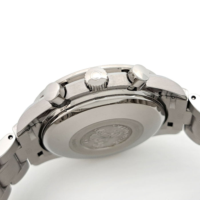 OMEGA 
Speedmaster Day-Date