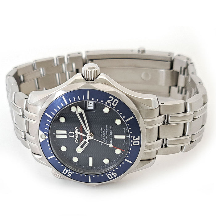 OMEGA 
Seamaster Diver 300M 
Avec boîte