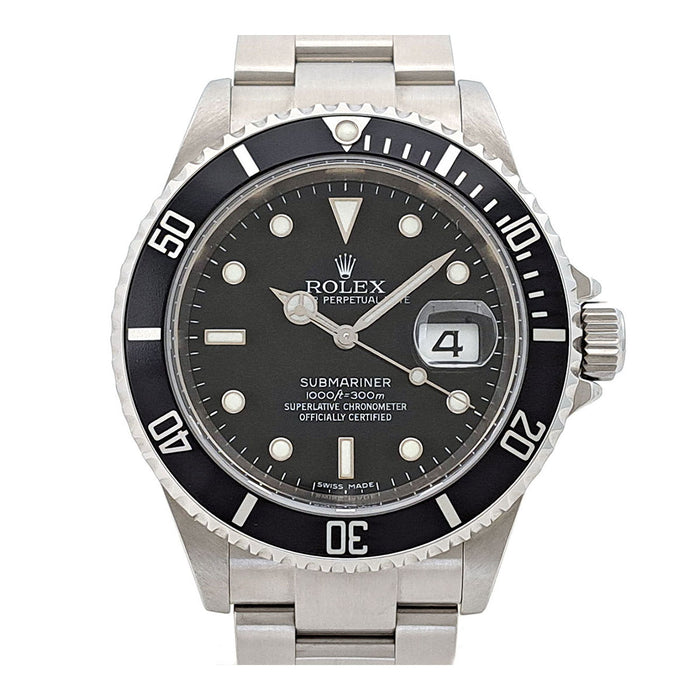 ROLEX 
Submariner M00 Series Early Lot 
With Box and Guarantee Card