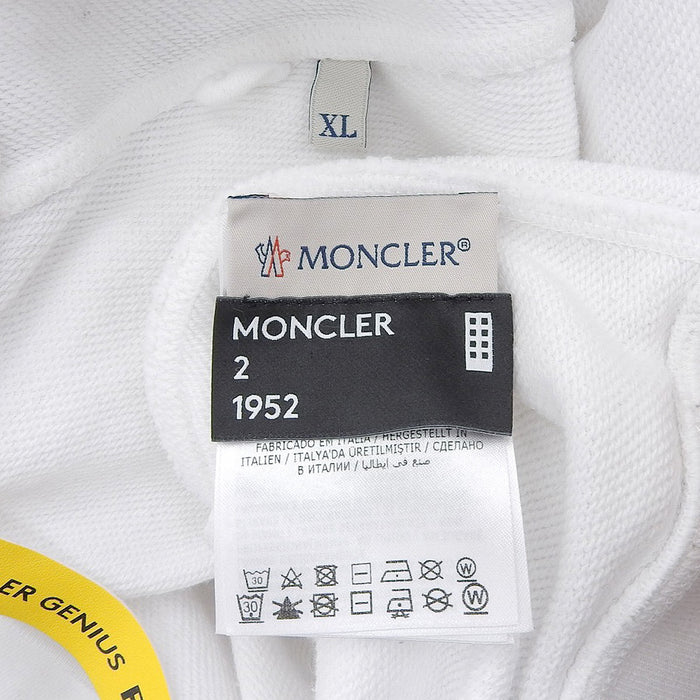 MONCLER 
Patch Logo Hoodie Sweatshirt 
MAGLIA Maglia Parker 
Moncler Genius