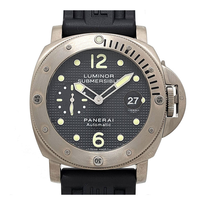 OFFICINE PANERAI 
Luminor Submersible 
Con garanzia