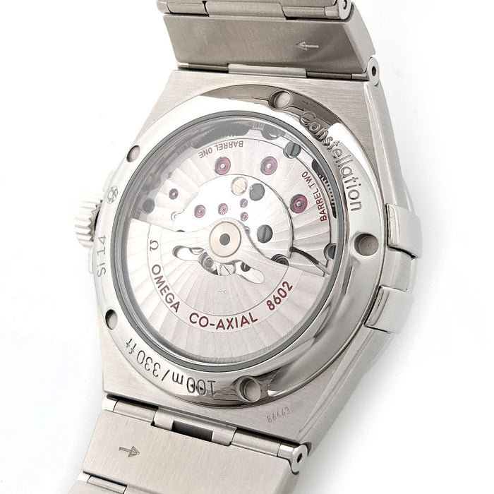 OMEGA
Constellation Day-Date Overhauled
OH completed with box and guarantee card