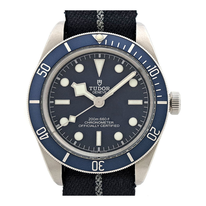 TUDOR
Black Bay 58
With box and warranty card