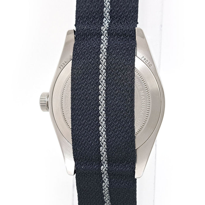 TUDOR
Black Bay 58
With box and warranty card
