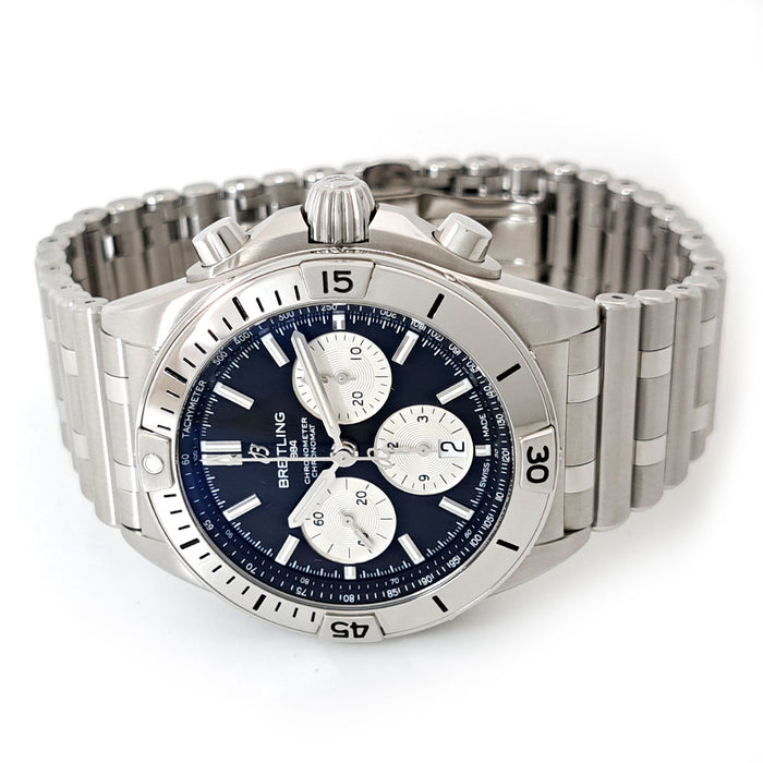 BREITLING
Chronomat Japan Edition
With Box and Warranty Card