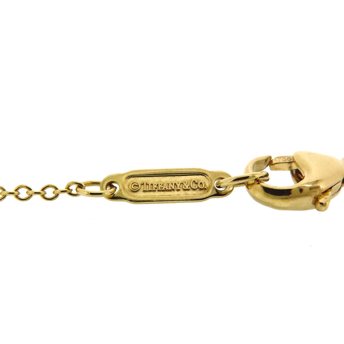 TIFFANY&Co. 
Collana con ciondolo a forma di cuore