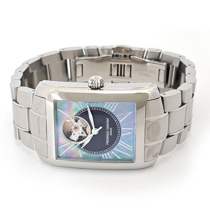 FREDERIQUE CONSTANT
Classique Carré Heartbeat Nacre Bleue Édition Limitée Japon
Avec boîte et certificat