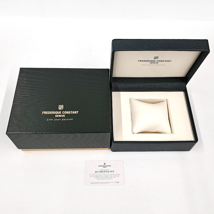FREDERIQUE CONSTANT
Classique Carré Heartbeat Nacre Bleue Édition Limitée Japon
Avec boîte et certificat