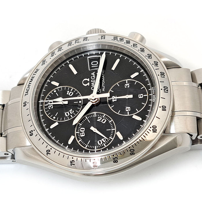 OMEGA
Speedmaster Chronograph Date
With box and warranty card