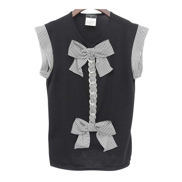 CHANEL
Logo COCO CC Stripe 07A Cashmere Blend Silk Blend
Ribbon Chain Motif Short Sleeve Knit