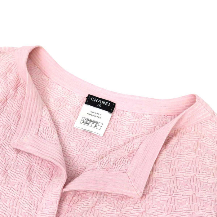 CHANEL
Logo COCO CC Coco Round Metal Button
Coco Mark Long Sleeve Knit Cardigan