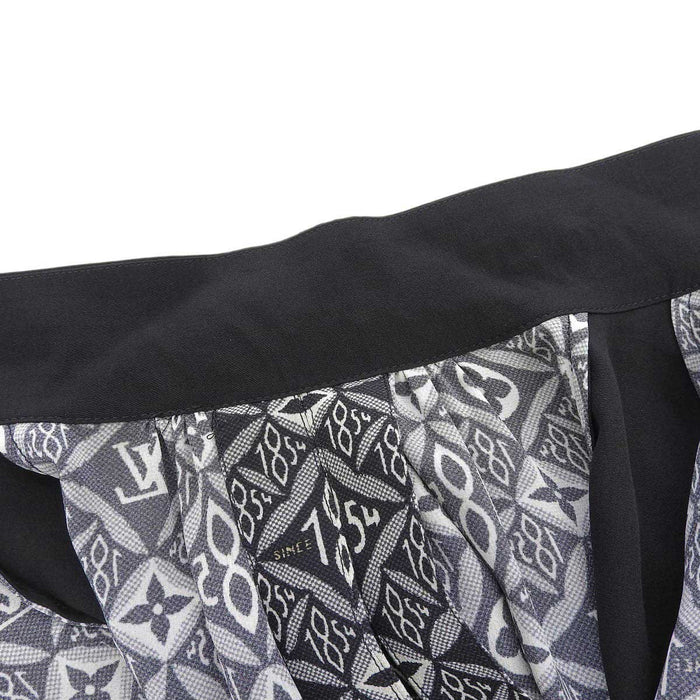 LOUIS VUITTON 
LV ロゴ RW211A ZPD FKDR41 シンス 1854 ドレス 
SINCE 1854 モノグラム バイカラー シルク ワンピース
