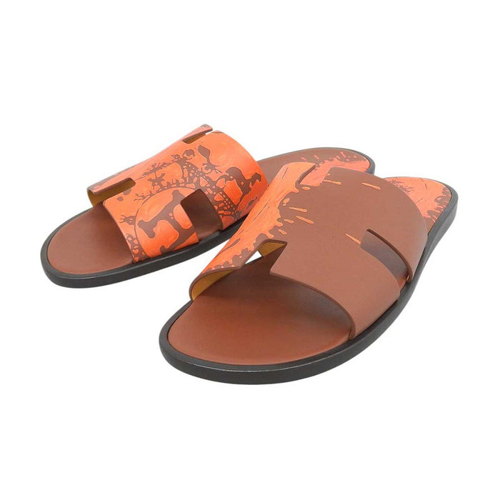 HERMES
Leather Logo Paint
Izmir Sandals