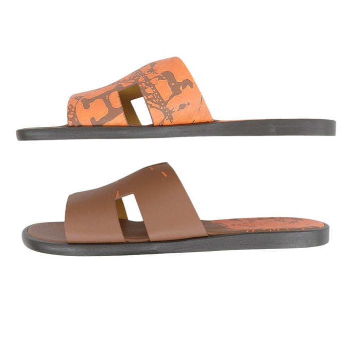 HERMES
Leather Logo Paint
Izmir Sandals