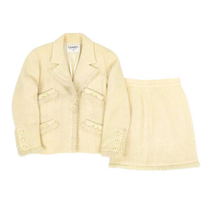 CHANEL 
Logo COCO CC Bottone Frangia 
Marchio Coco Tweed Completo