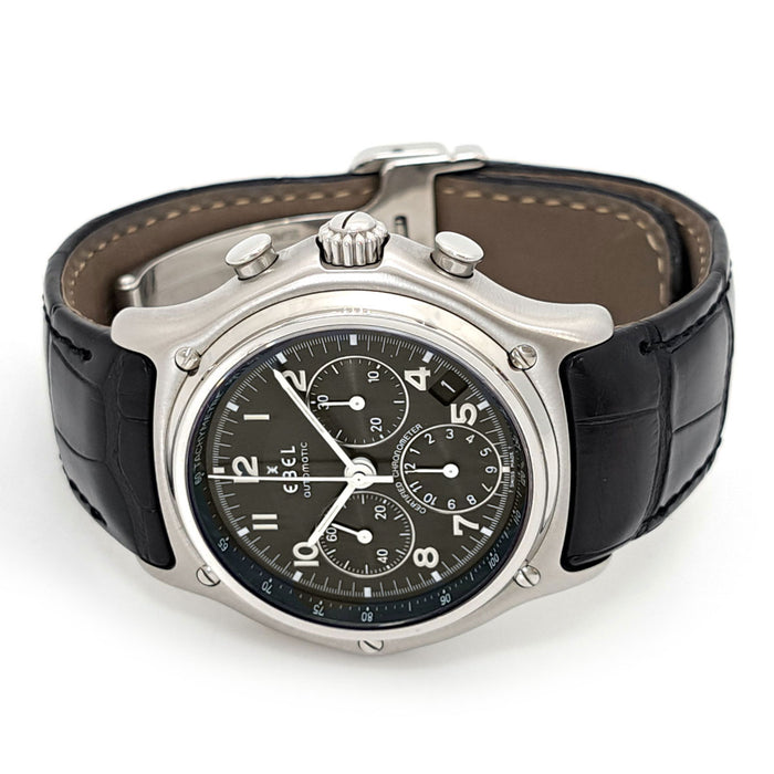 EBEL 
Modulor 1991 Chronographe 
Avec boîte