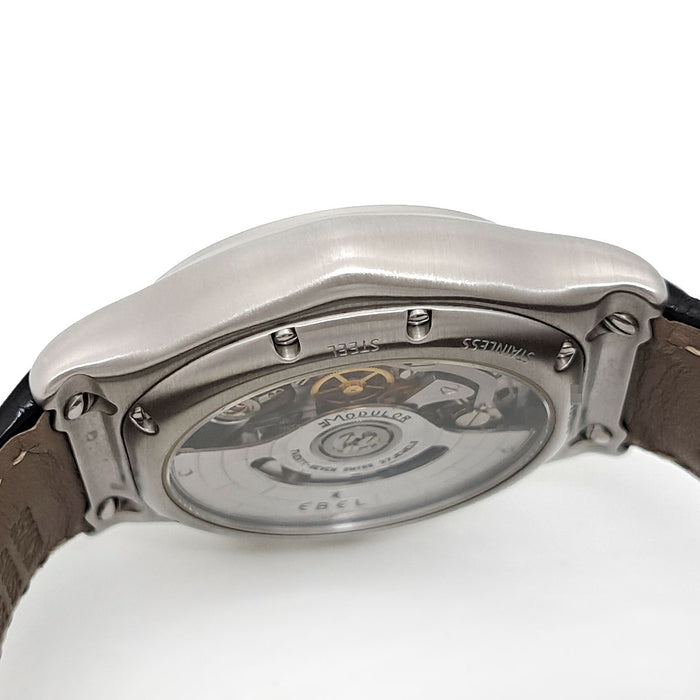 EBEL 
Modulor 1991 Chronographe 
Avec boîte