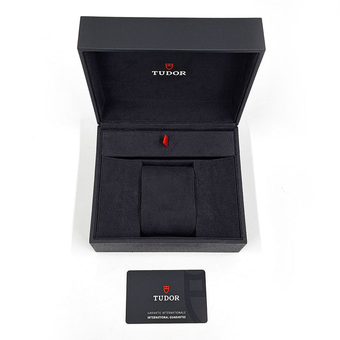 TUDOR
Royal Day-Date
With box and warranty card
