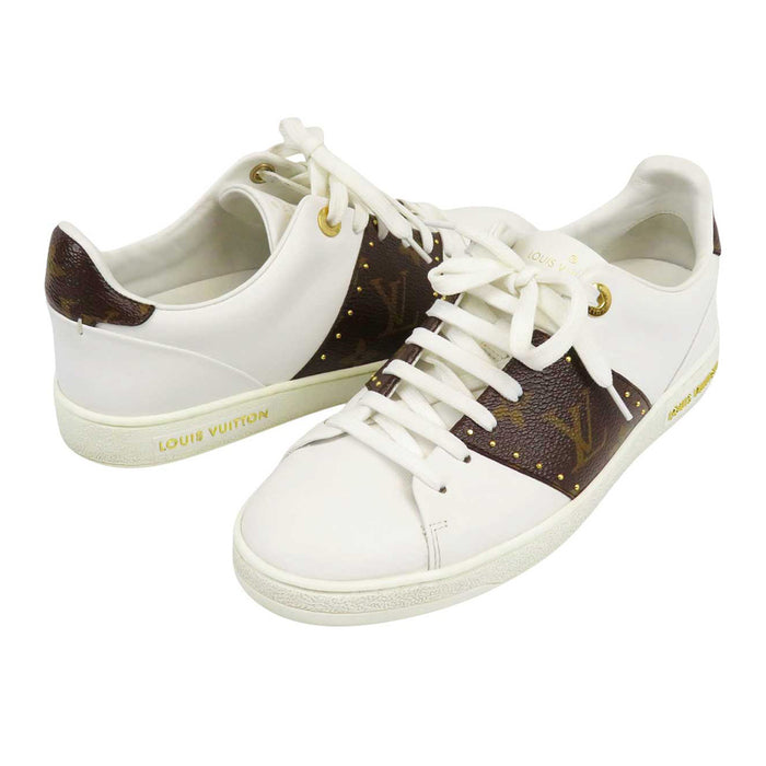 LOUIS VUITTON
LV Logo Studs
Front Row Line Leather Sneakers
Monogram