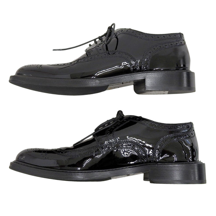 YVES SAINT LAURENT 
メダリオン ウィングチップ パテント 
レースアップ ドレスシューズ