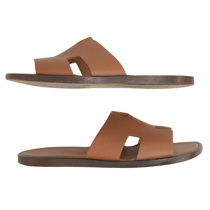 HERMES
Flat Leather
Izmir Sandals