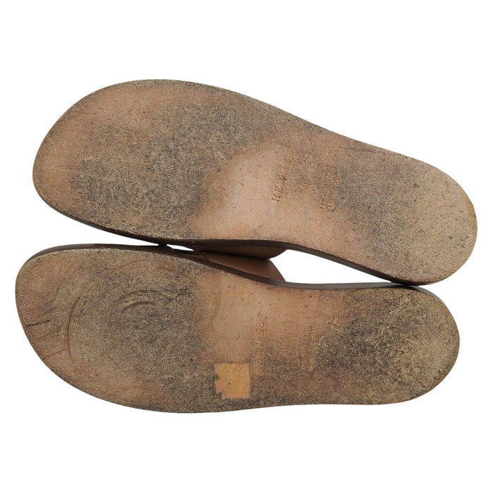 HERMES
Flat Leather
Izmir Sandals