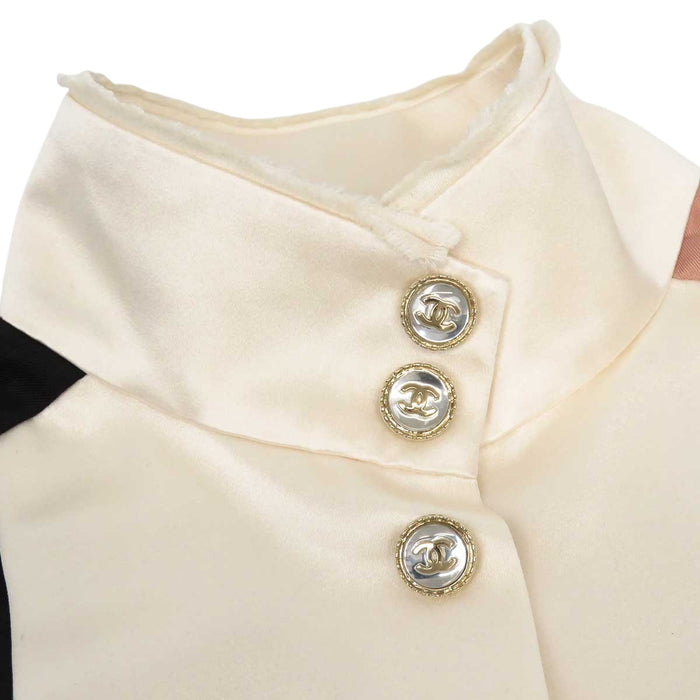 CHANEL 
COCO Coco Button rue cambon 31 High Neck 
Coco Mark Silk Sleeveless Long Shirt