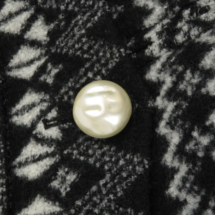 LOUIS VUITTON 
ボア ウール RW222B TN9 FNVE83 
LV ロゴ ジャガード ジップアップジャケット