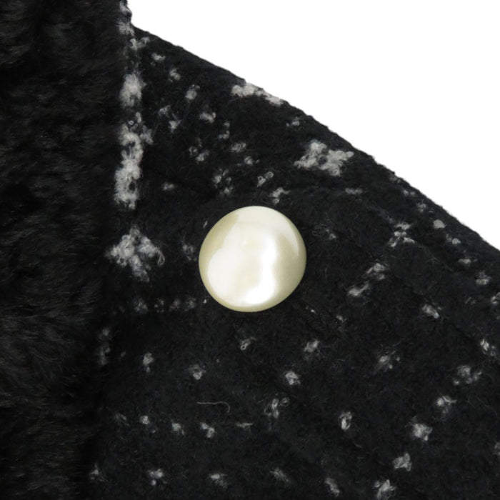 LOUIS VUITTON 
ボア ウール RW222B TN9 FNVE83 
LV ロゴ ジャガード ジップアップジャケット