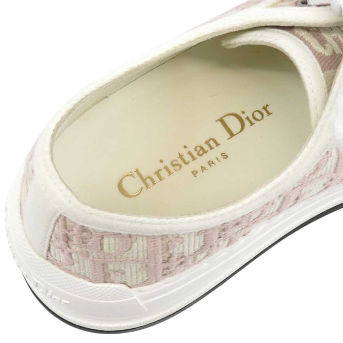 Dior
Logo Embroidery Fabric
Walk'n'Dior Platform Sneakers
Oblique