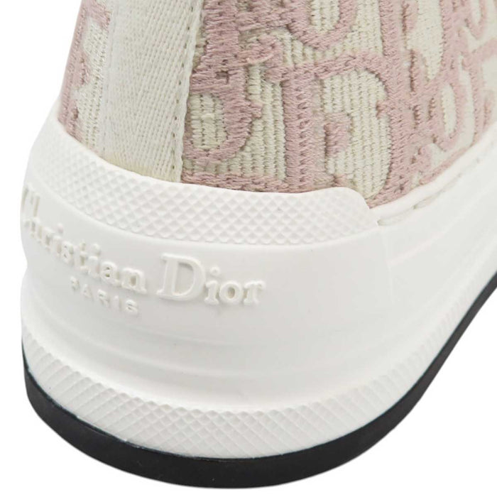 Dior
Logo Embroidery Fabric
Walk'n'Dior Platform Sneakers
Oblique