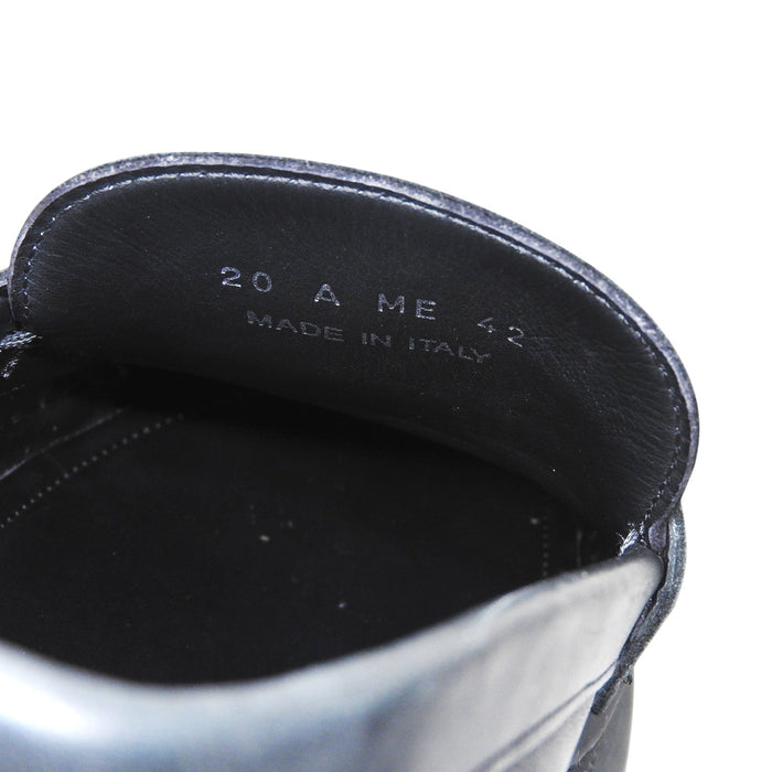 Dior
Logo Leather Fabric
Explorer Loafer
Oblique