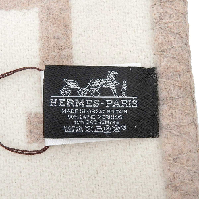 HERMES
Logo Wool Cashmere Blend Large Avalon III Plaid Blanket