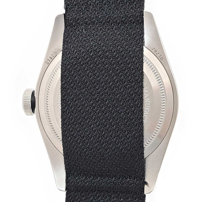 TUDOR
Heritage Black Bay
With Warranty Card